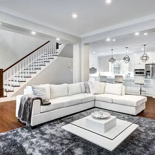 Cranston Paint & Wallcovering