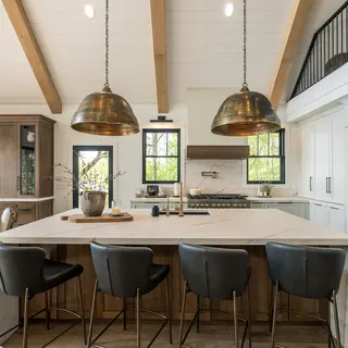 Dynamic Woodworking