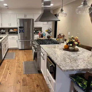 Kitchen Cabinet Resurfacing
