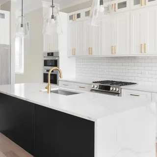 Arizona Cabinetry USA LLC