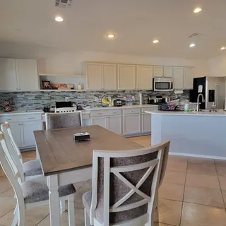 AZ Construction & Renovation LLC