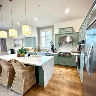 Urban Fresh Cabinet Refinishing Services